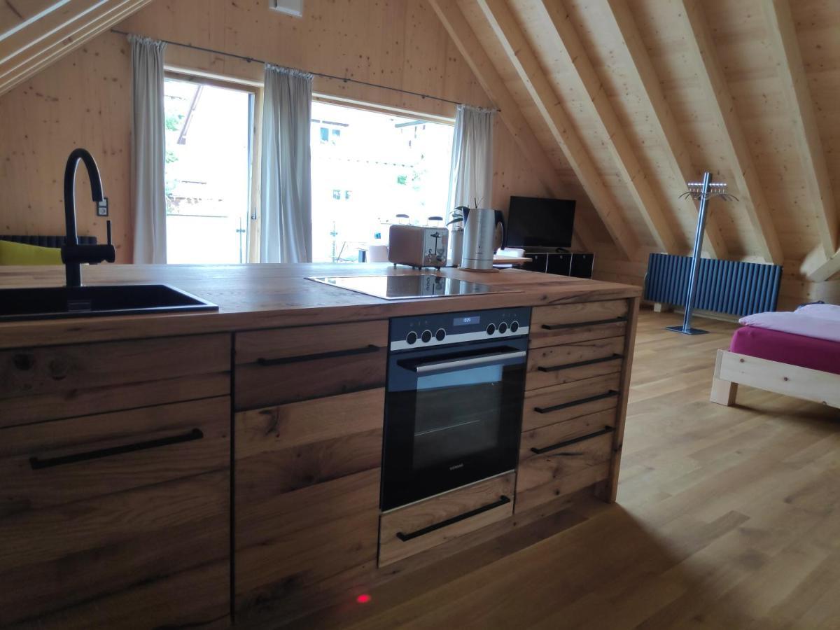 Ferienwohnungen Und Zimmer In Reutlingen-Goenningen Eksteriør bilde