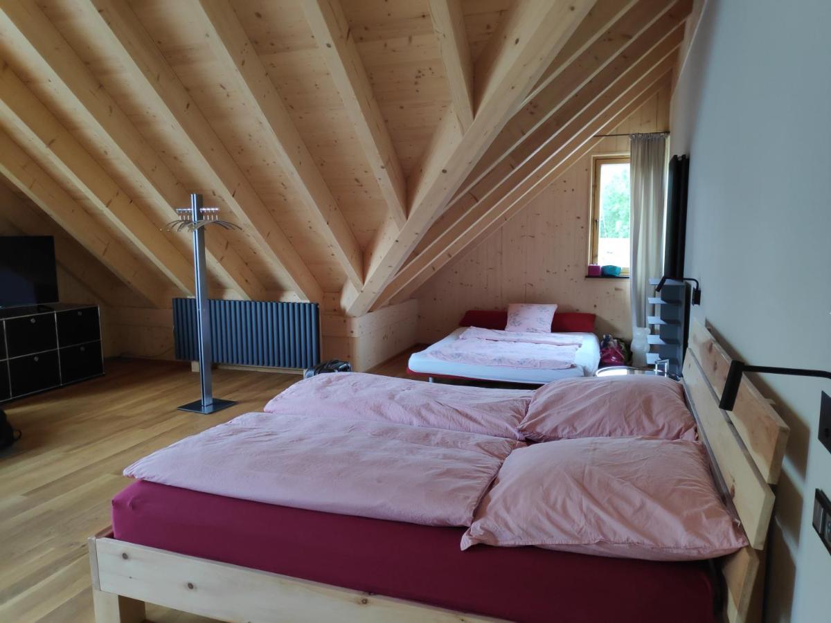 Ferienwohnungen Und Zimmer In Reutlingen-Goenningen Eksteriør bilde
